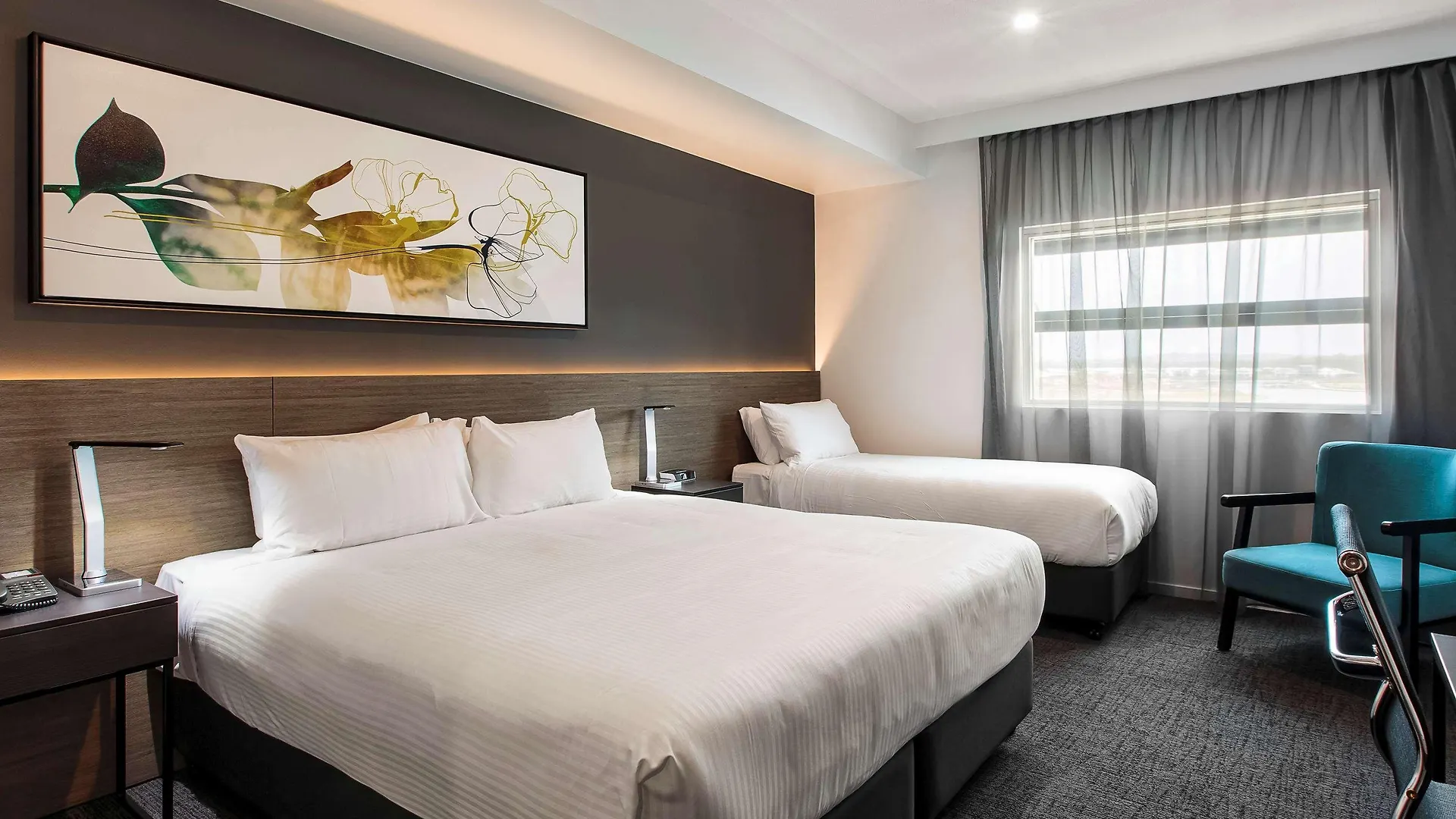 Hotel Mercure Sunshine Coast Kawana Waters