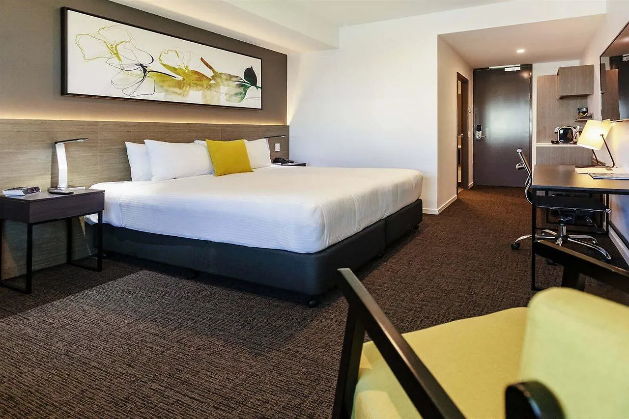 Mercure Sunshine Coast Kawana Waters